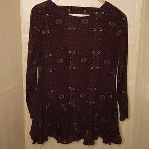 Altar'd State Maroon Paisley Long Sleeve Tunic Medium